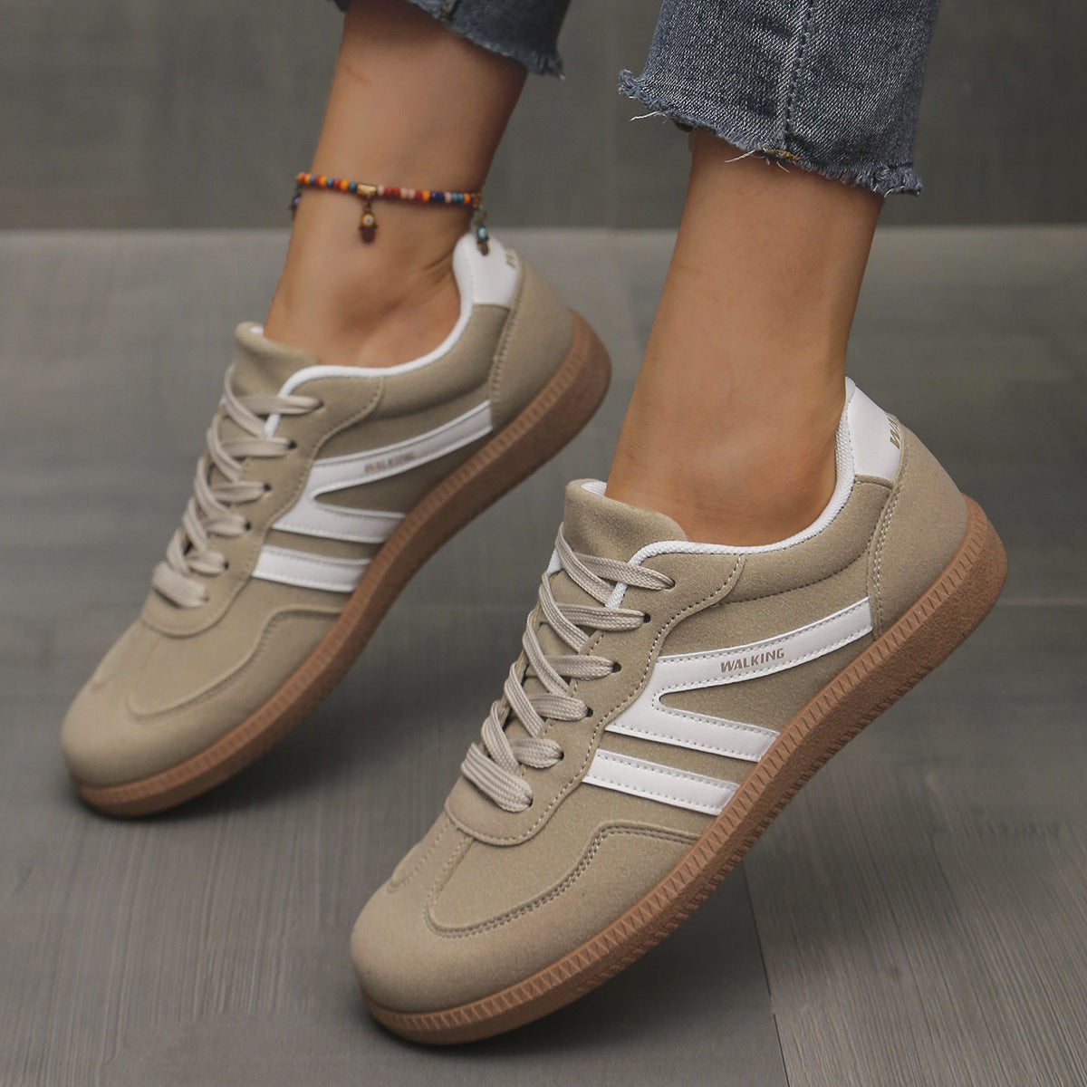Olivia SneakFlex
