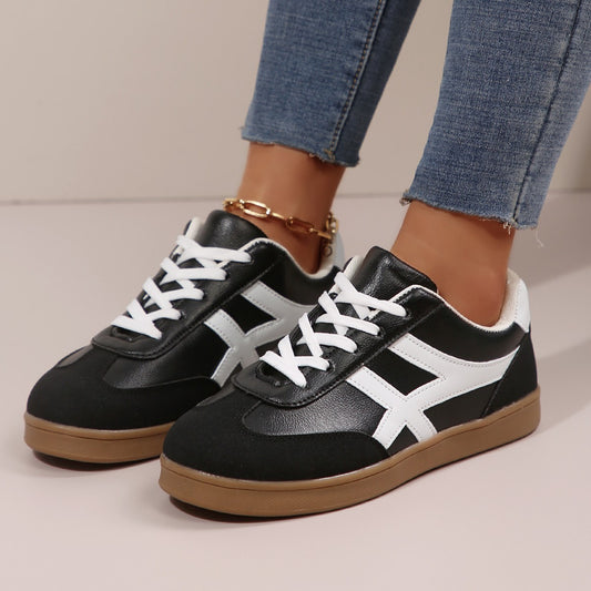 Amber Olivia Fashionable Sneakers